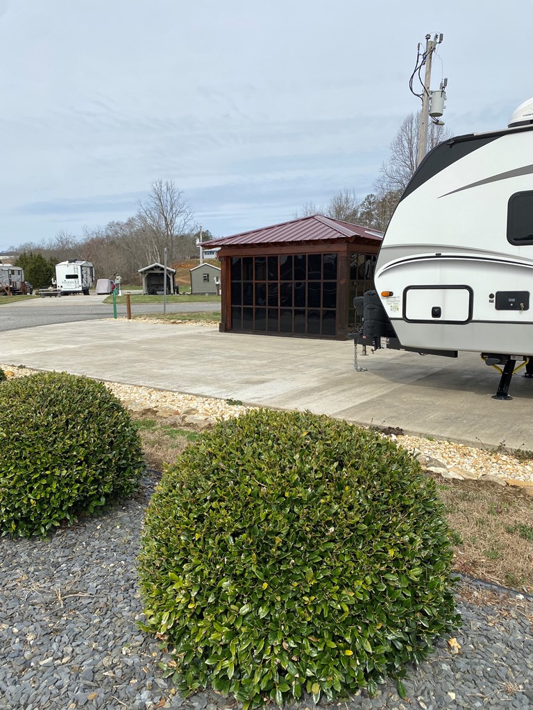 11 Mountain Vista Road