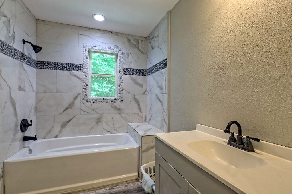 7054 Martins Creek Road