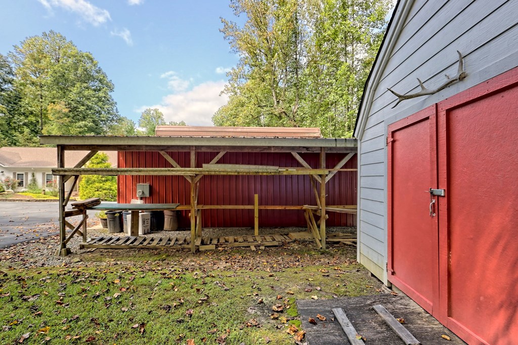 6000 Bridge Creek Rd