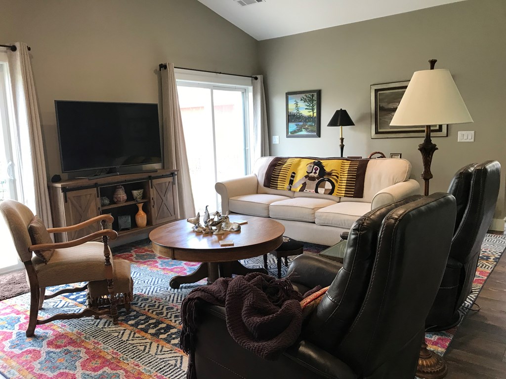 6000 Bridge Creek Rd