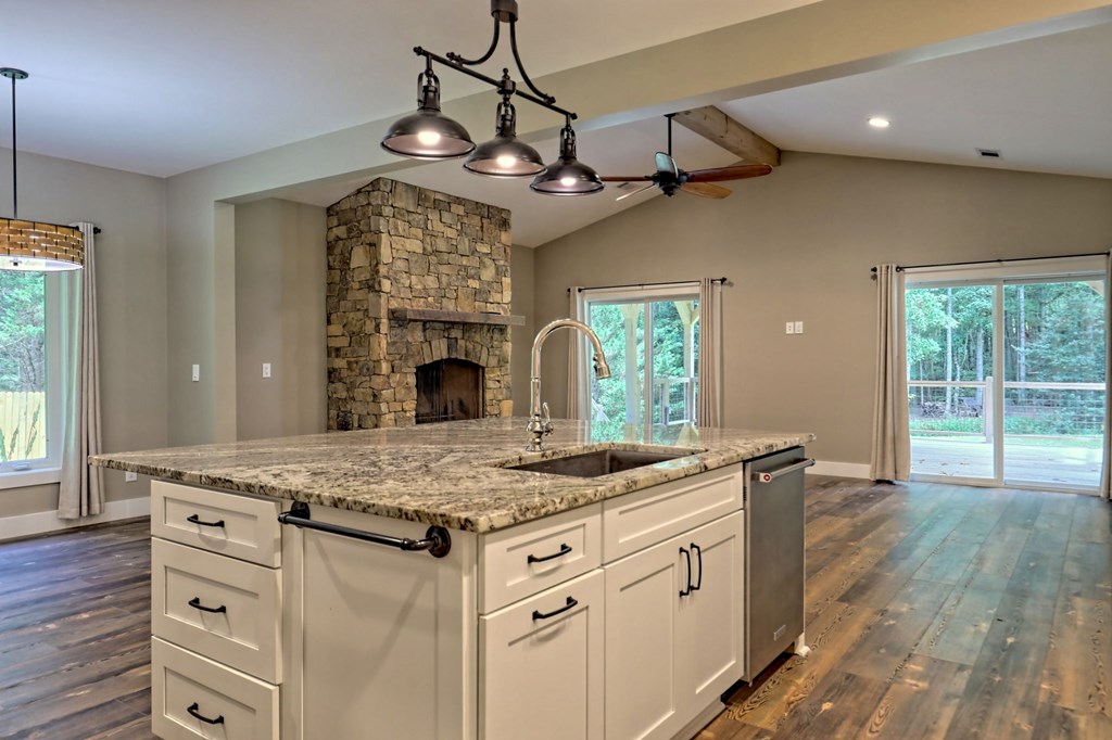 6000 Bridge Creek Rd