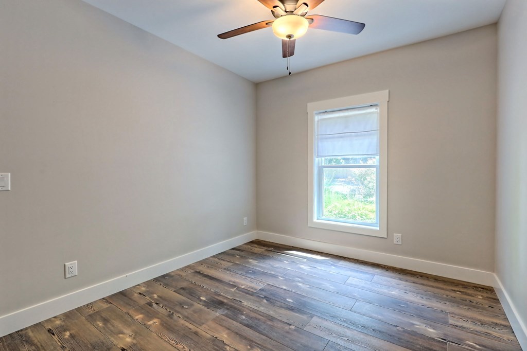 6000 Bridge Creek Rd