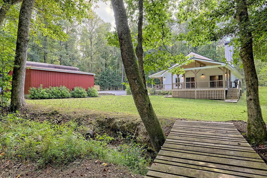 6000 Bridge Creek Rd