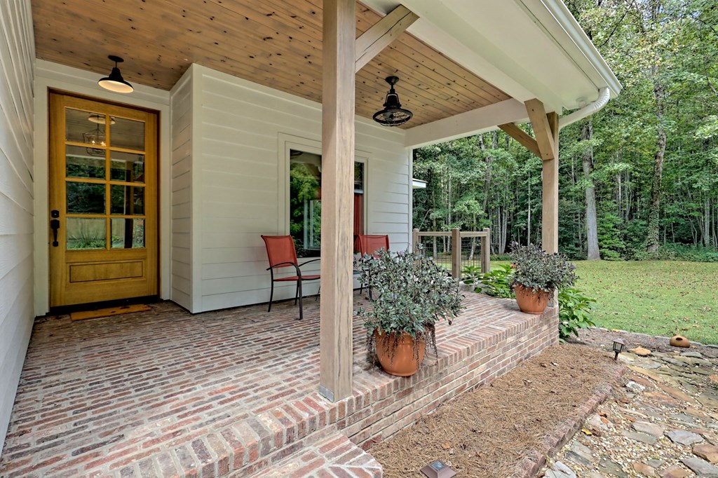 6000 Bridge Creek Rd