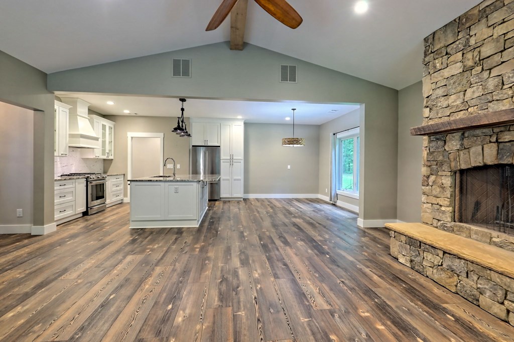 6000 Bridge Creek Rd