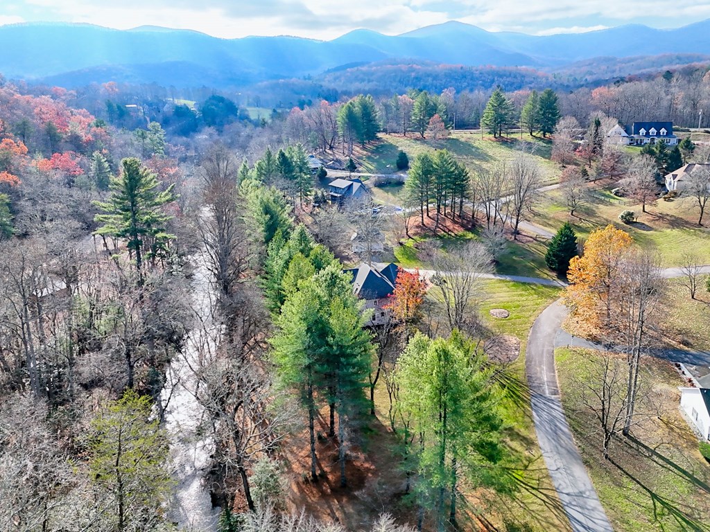 140 Duncan Mill Road