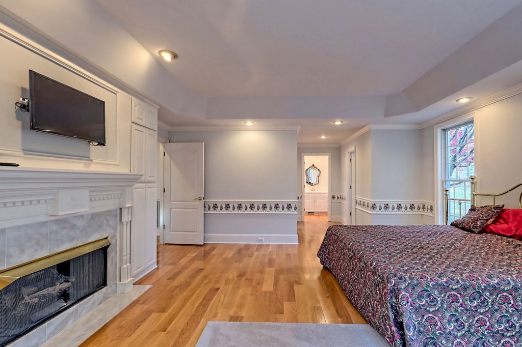 140 Duncan Mill Road