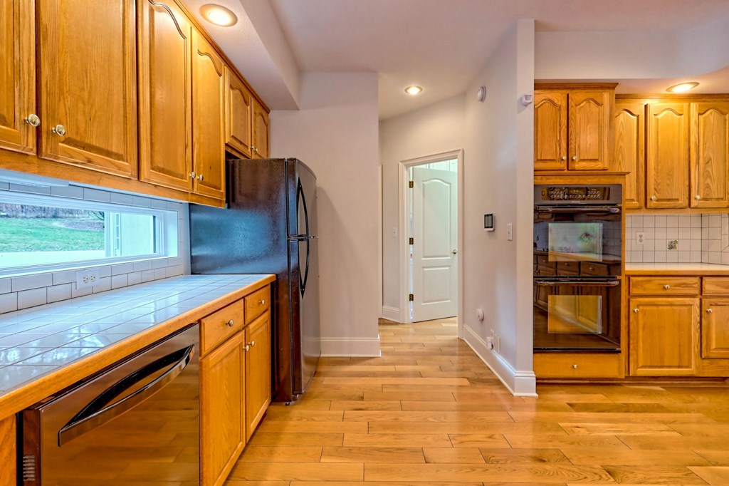 140 Duncan Mill Road