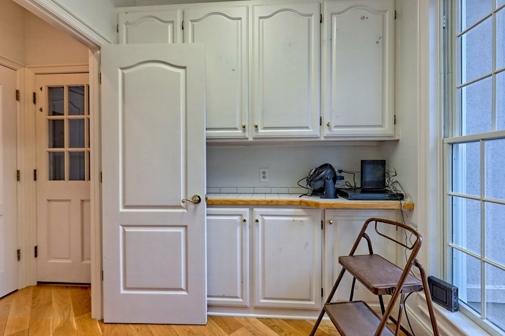 140 Duncan Mill Road