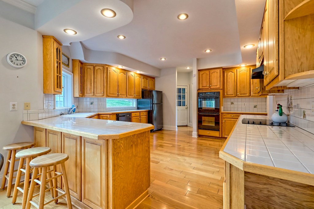 140 Duncan Mill Road