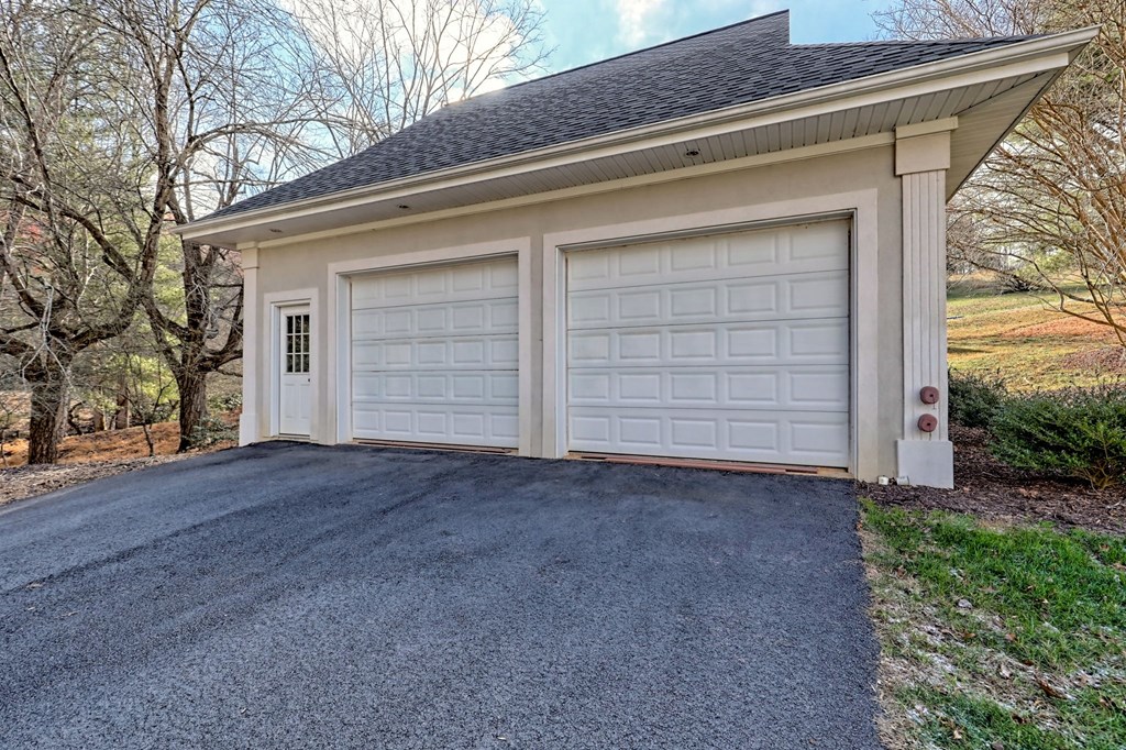 140 Duncan Mill Road