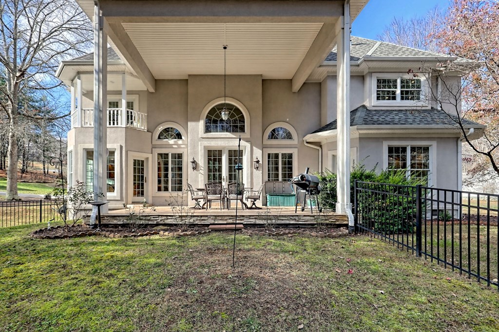 140 Duncan Mill Road