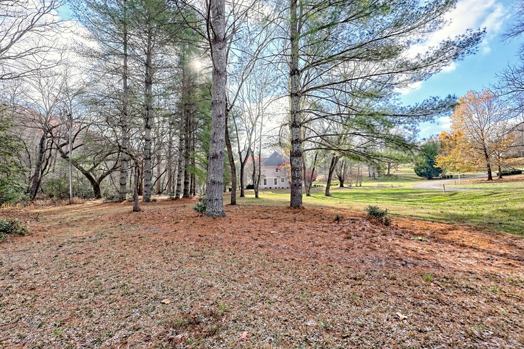 140 Duncan Mill Road