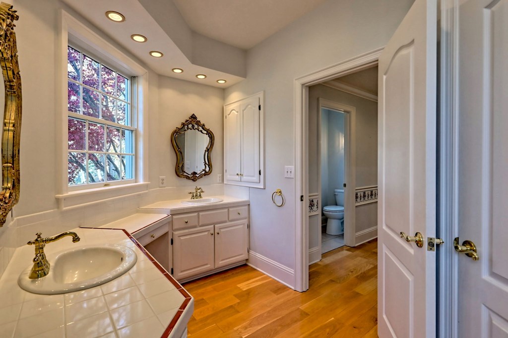 140 Duncan Mill Road