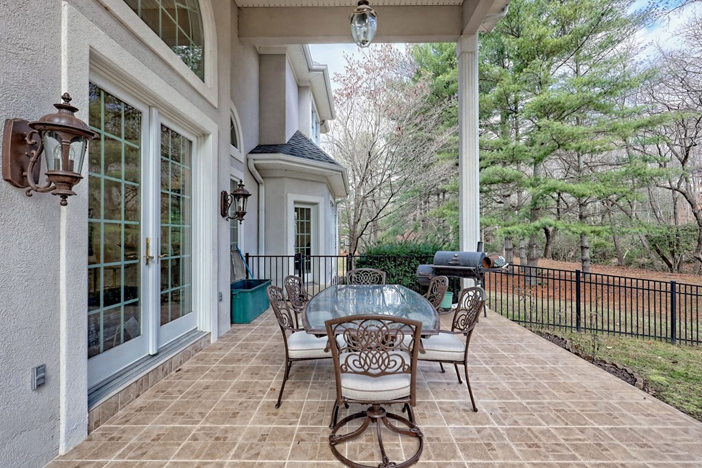 140 Duncan Mill Road