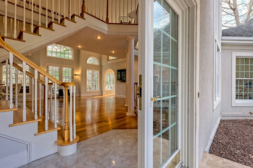 140 Duncan Mill Road