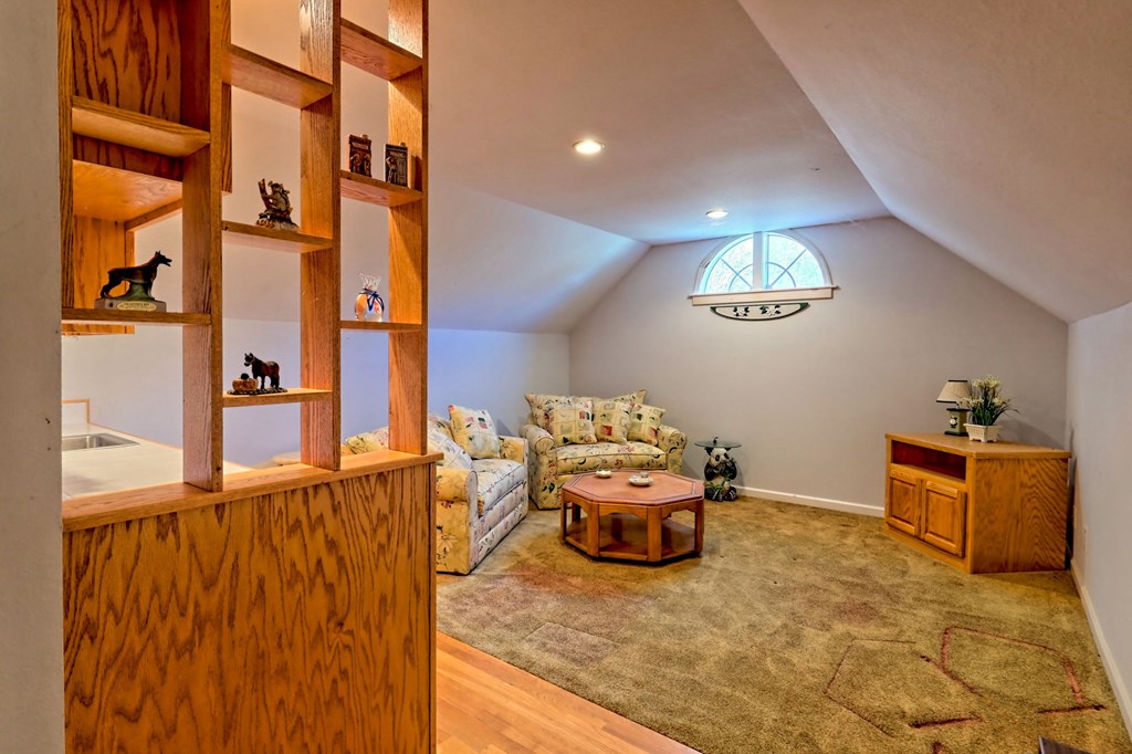 140 Duncan Mill Road