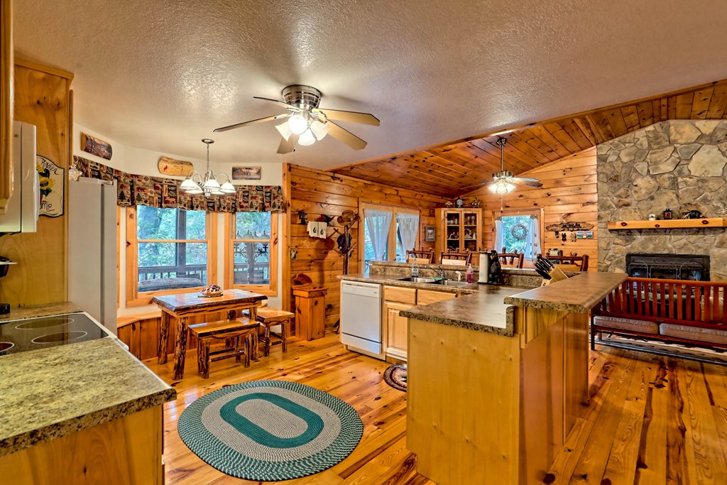 190 Train Tracks Trail