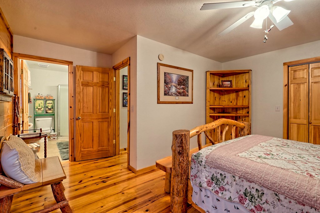 190 Train Tracks Trail