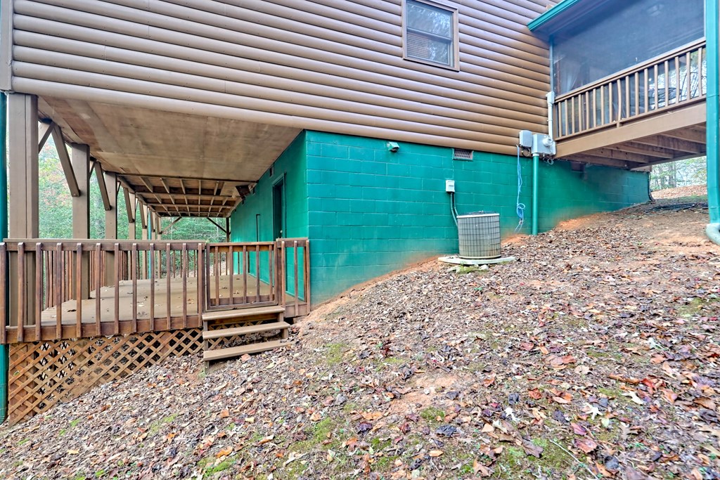 190 Train Tracks Trail