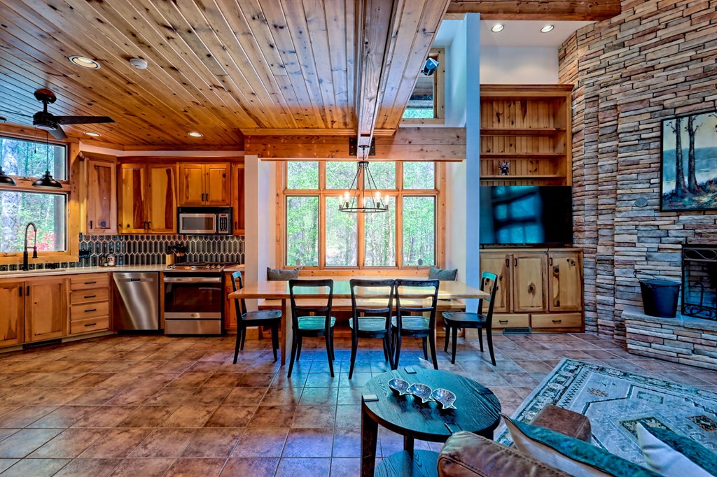 2839 Helton Creek Road