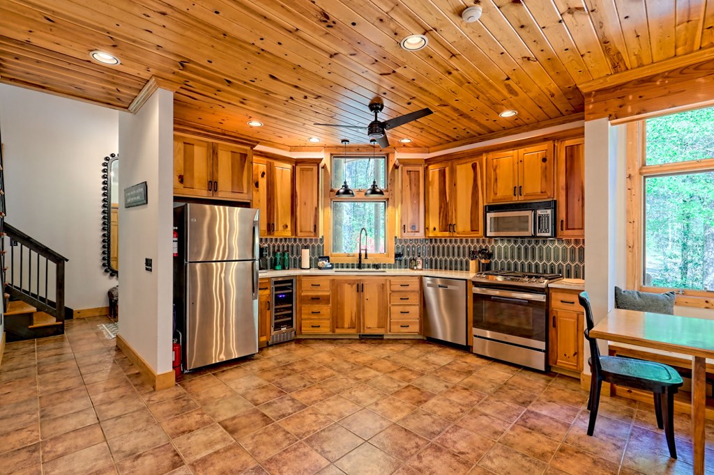 2839 Helton Creek Road