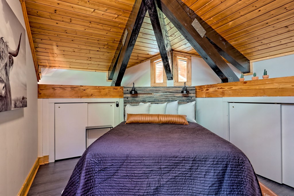 2839 Helton Creek Road