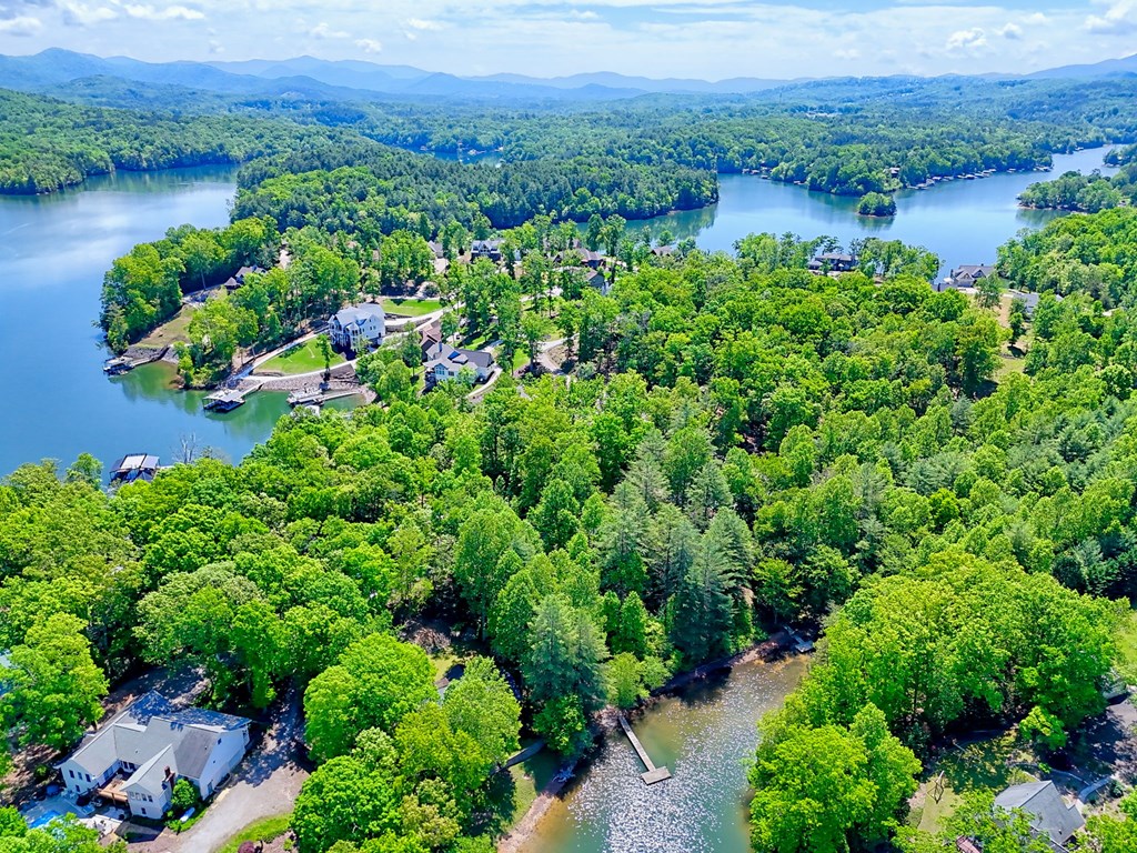 21/22/23 Leisure Time Road