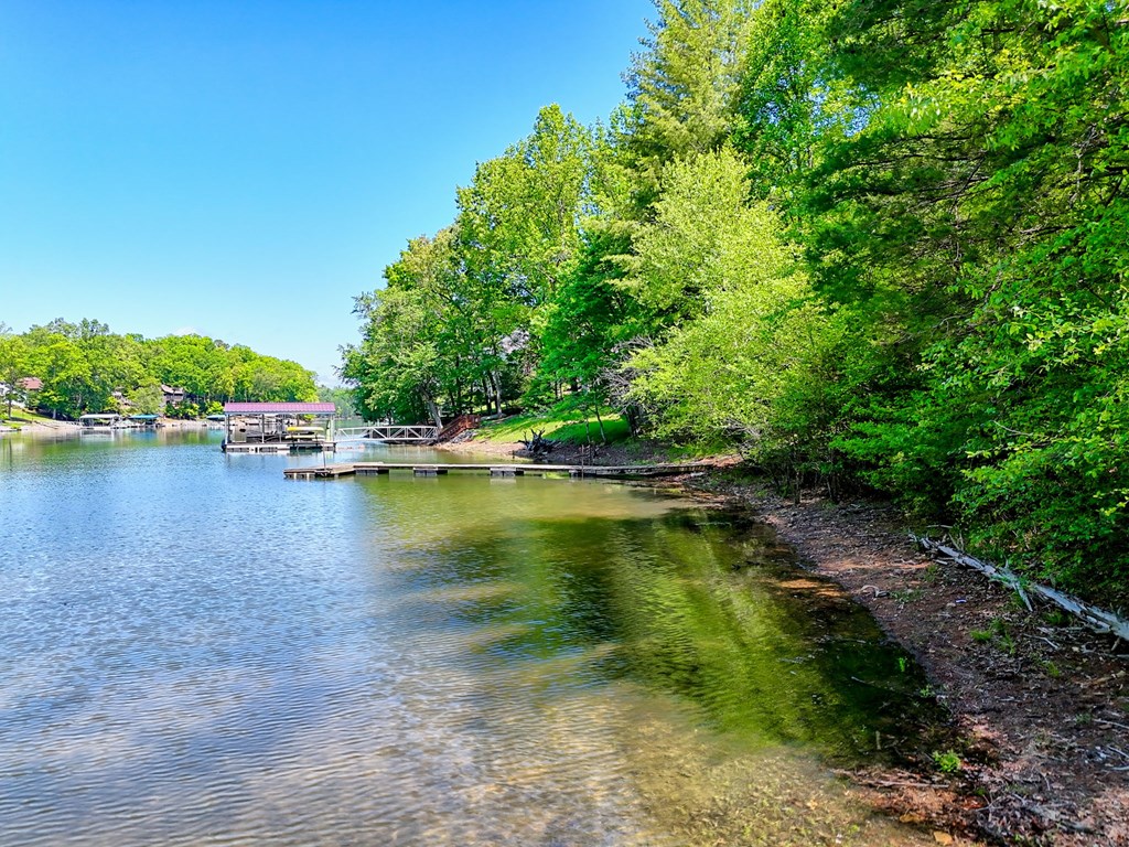 21/22/23 Leisure Time Road