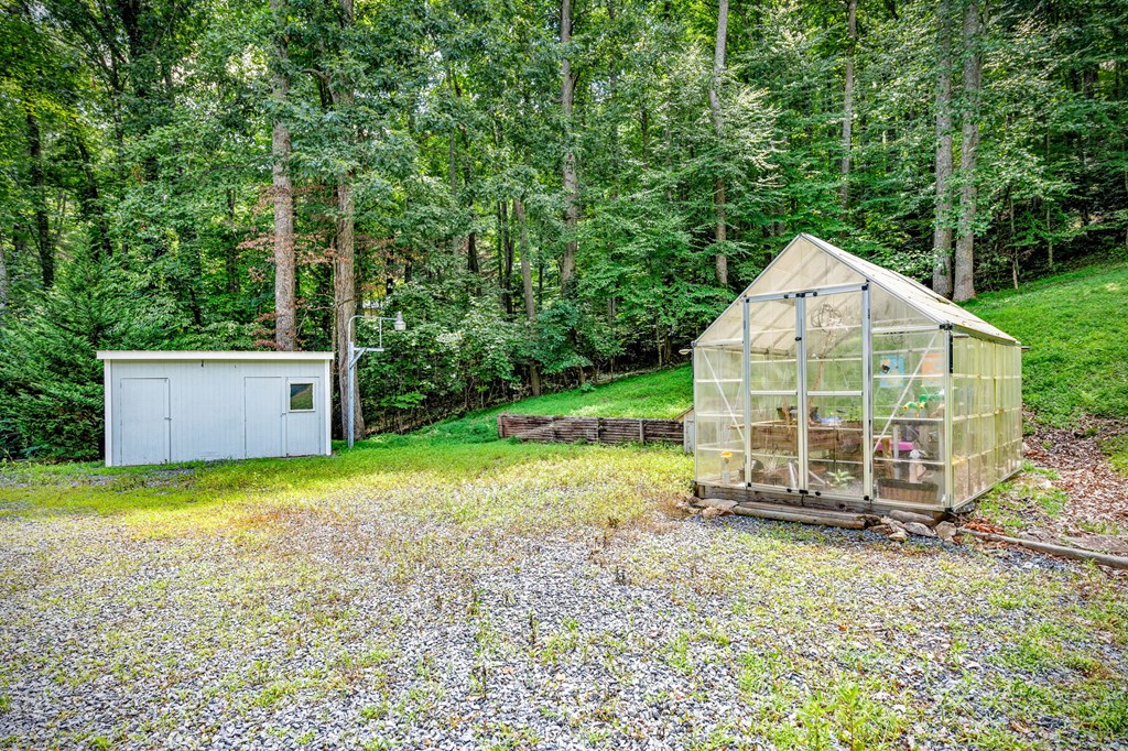 475 Hamilton Road