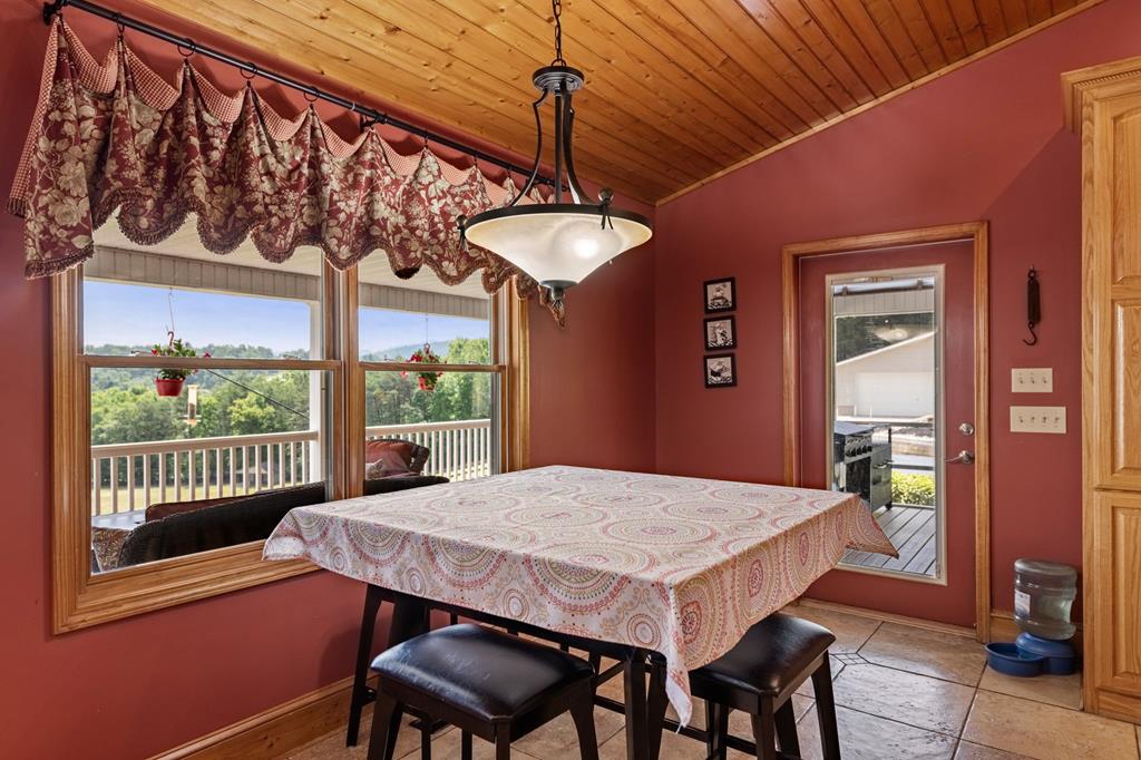 341 Holly Lane Road