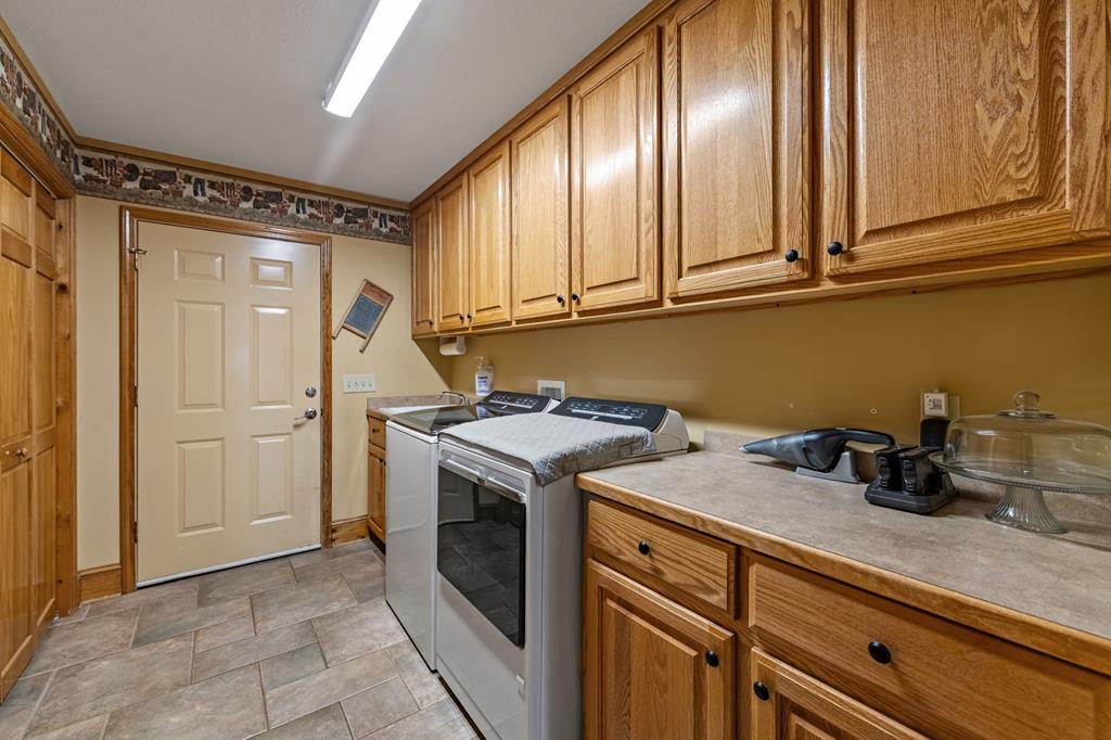 341 Holly Lane Road