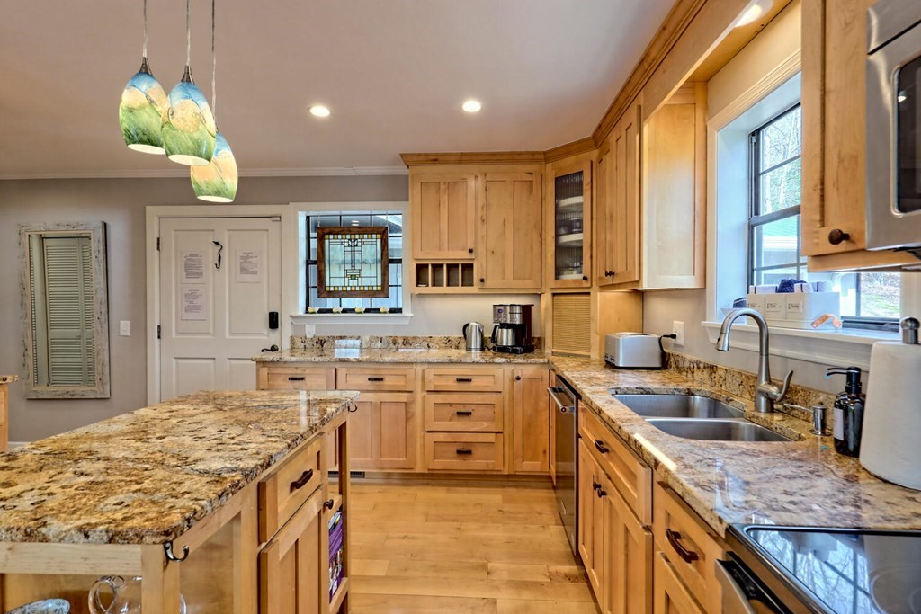 1243 Forest Drive
