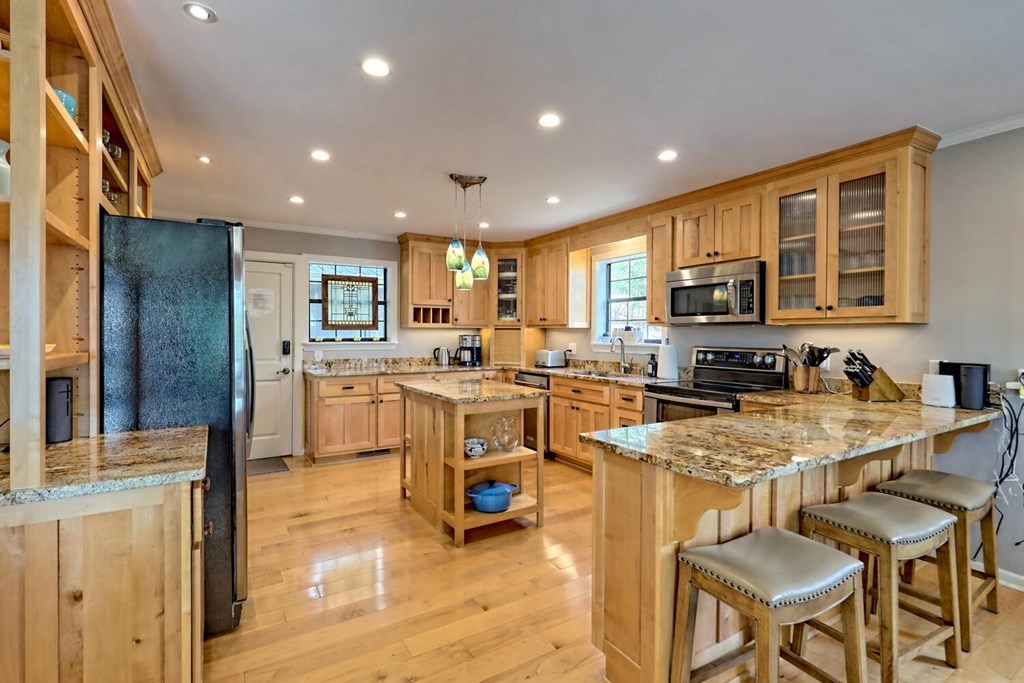 1243 Forest Drive