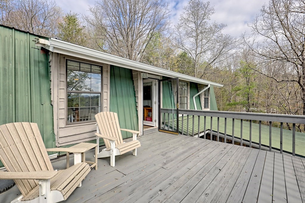 1243 Forest Drive