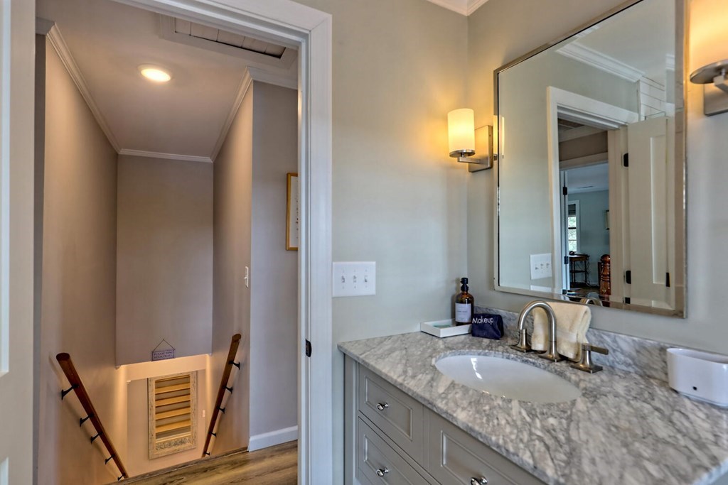 1243 Forest Drive