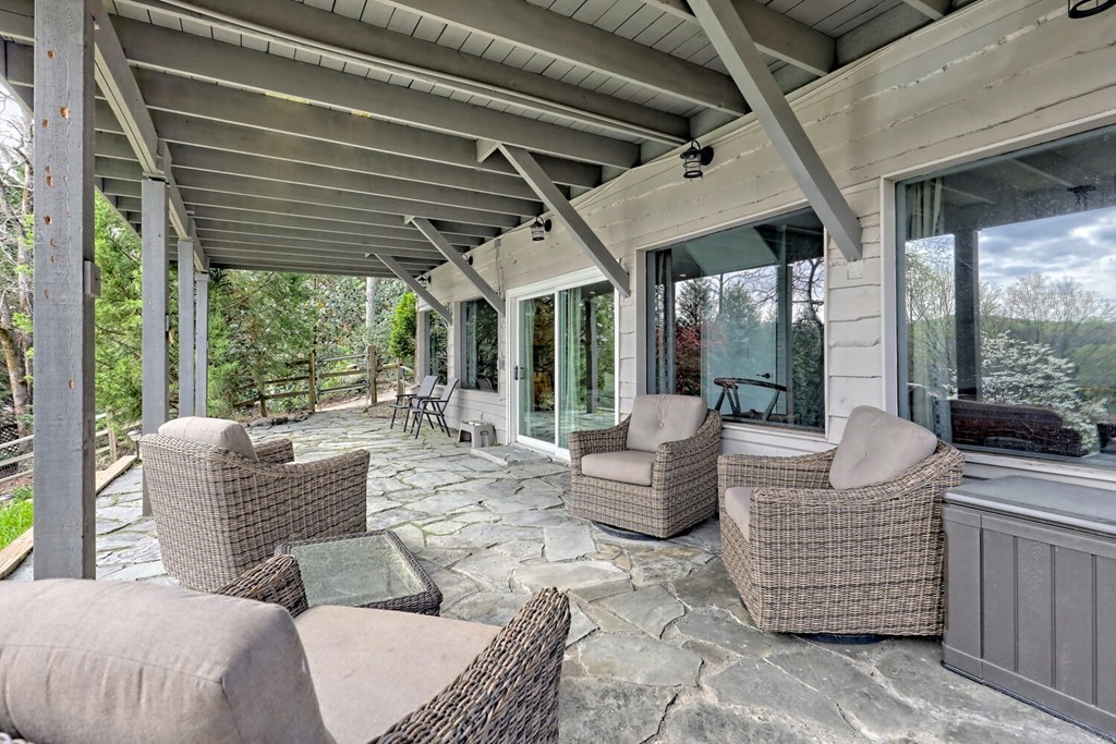 1243 Forest Drive