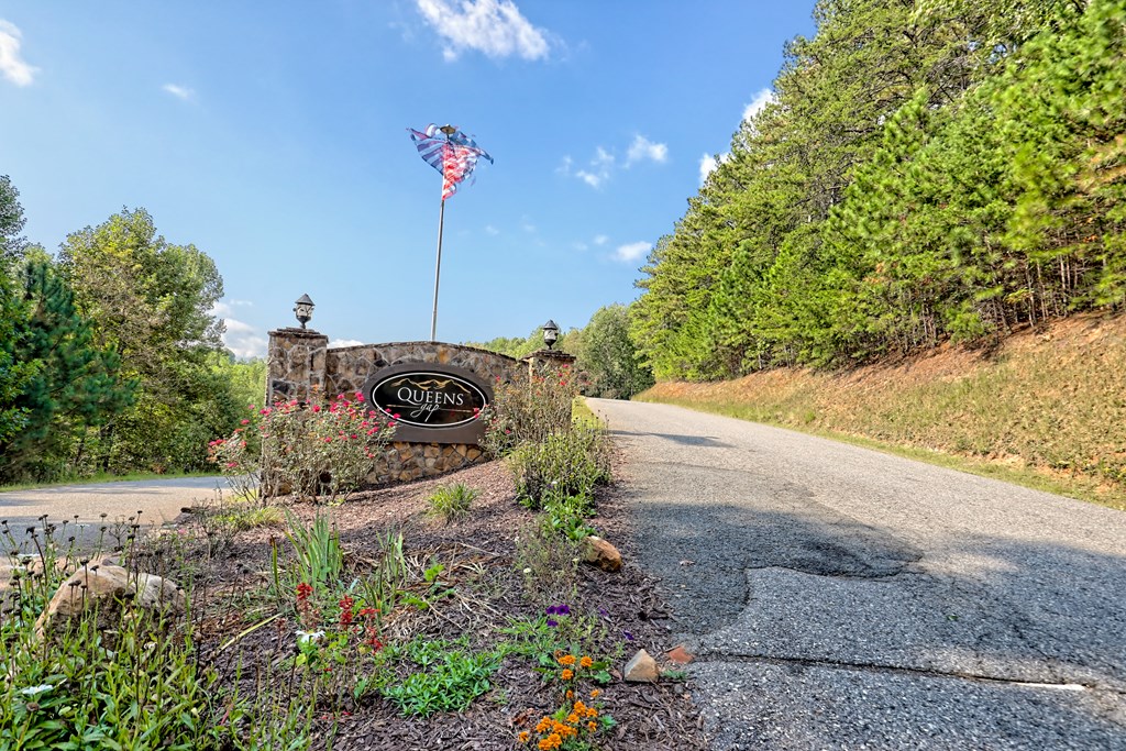 106 Lost Trail