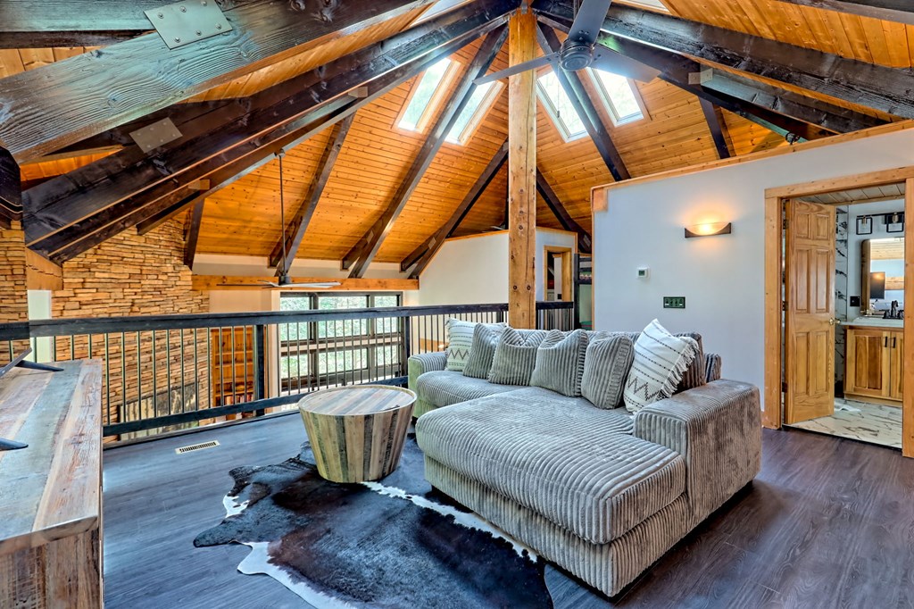 2839 Helton Creek Road