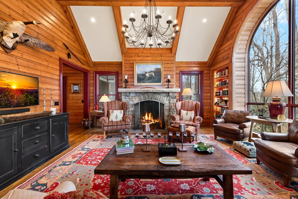 1115 Outlook Road