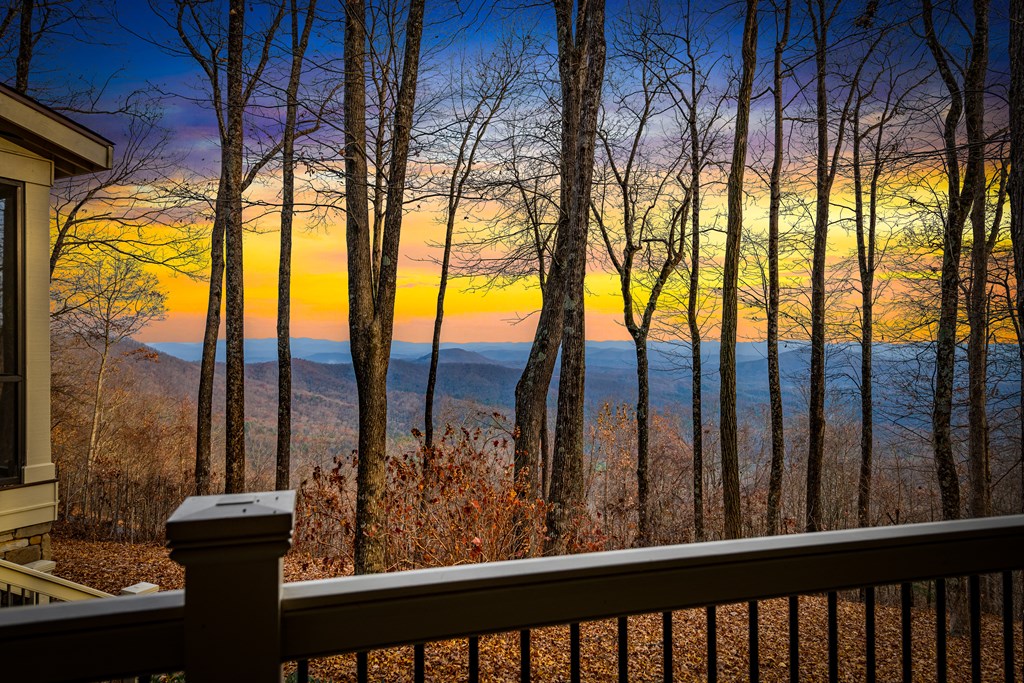 1115 Outlook Road