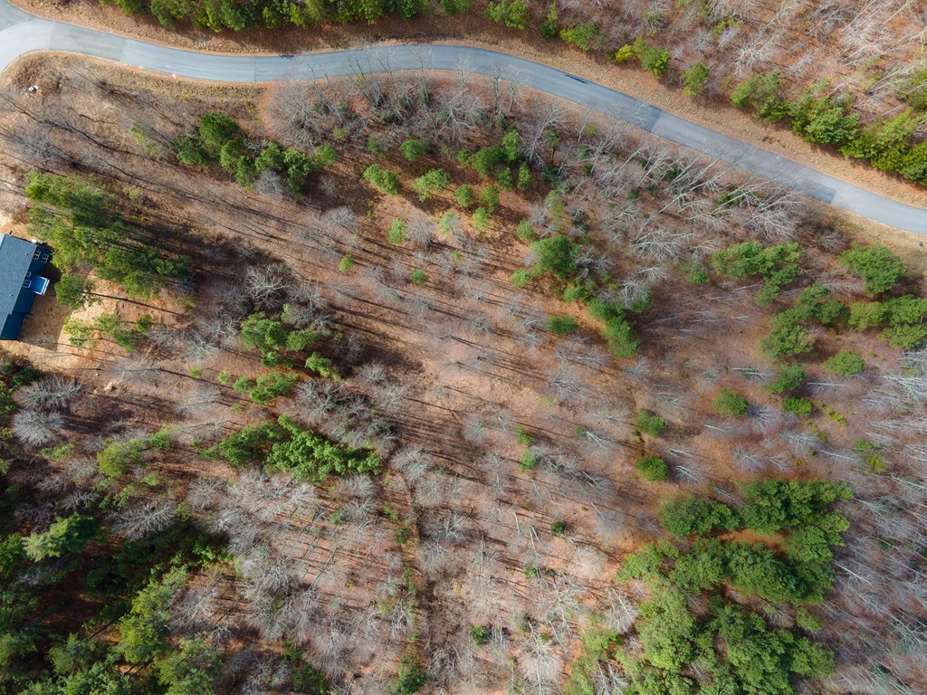 19/20 Summer Cove Road