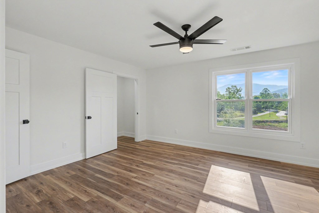 233 Bradshaw Road