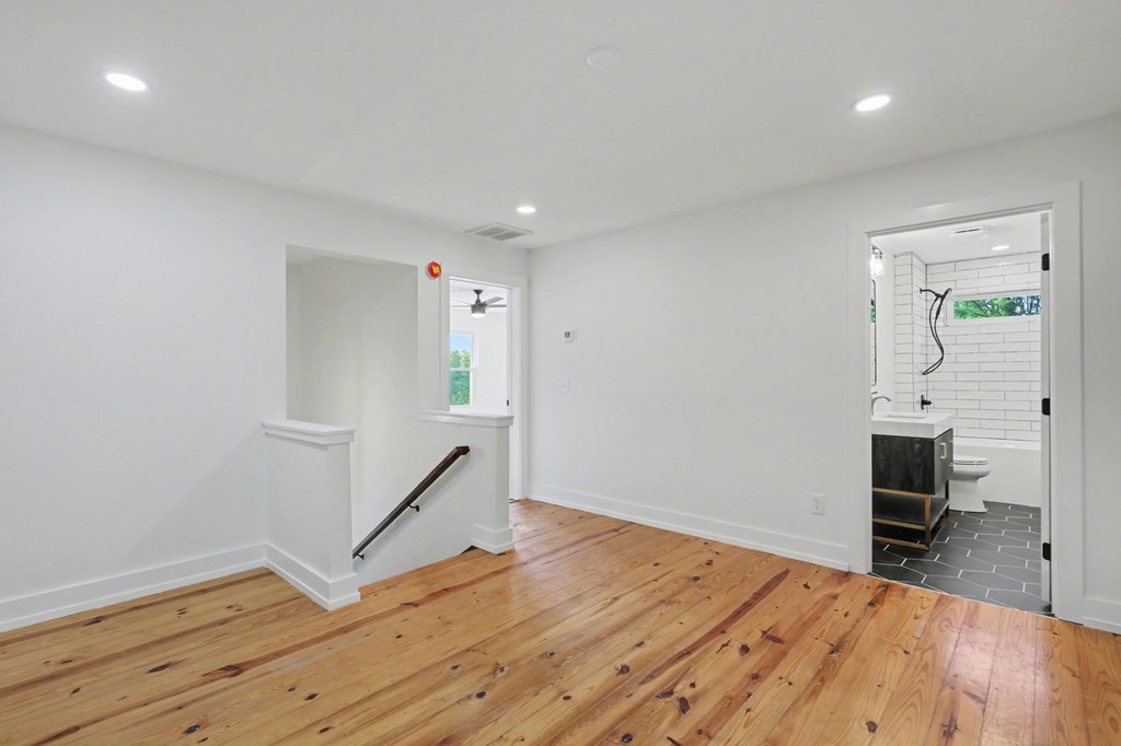 233 Bradshaw Road