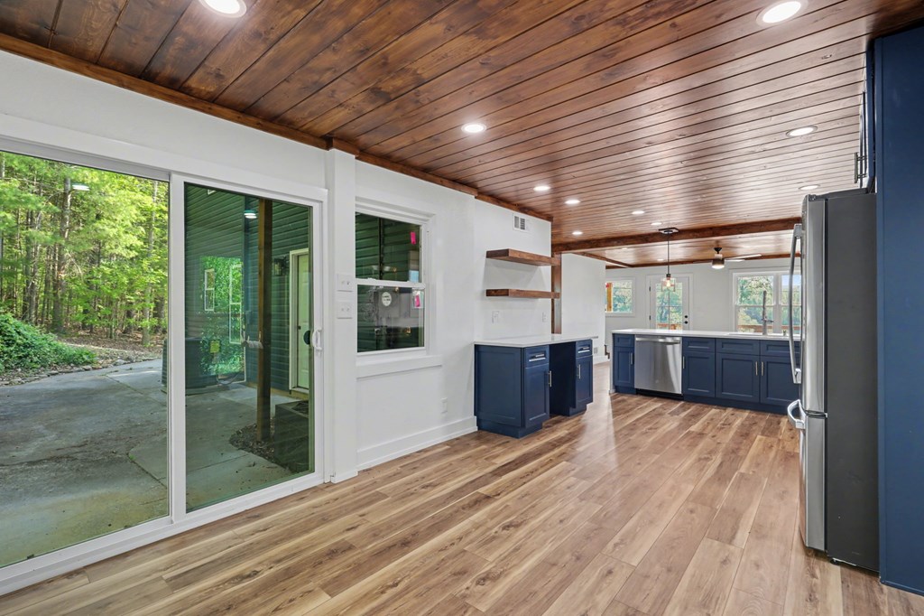 233 Bradshaw Road