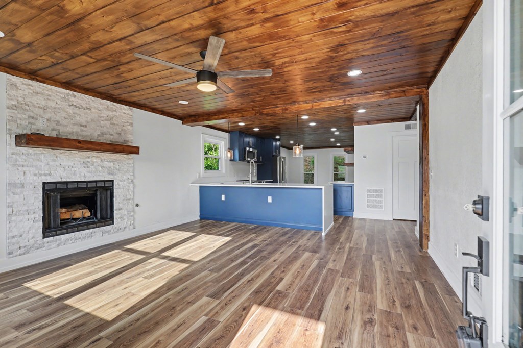 233 Bradshaw Road