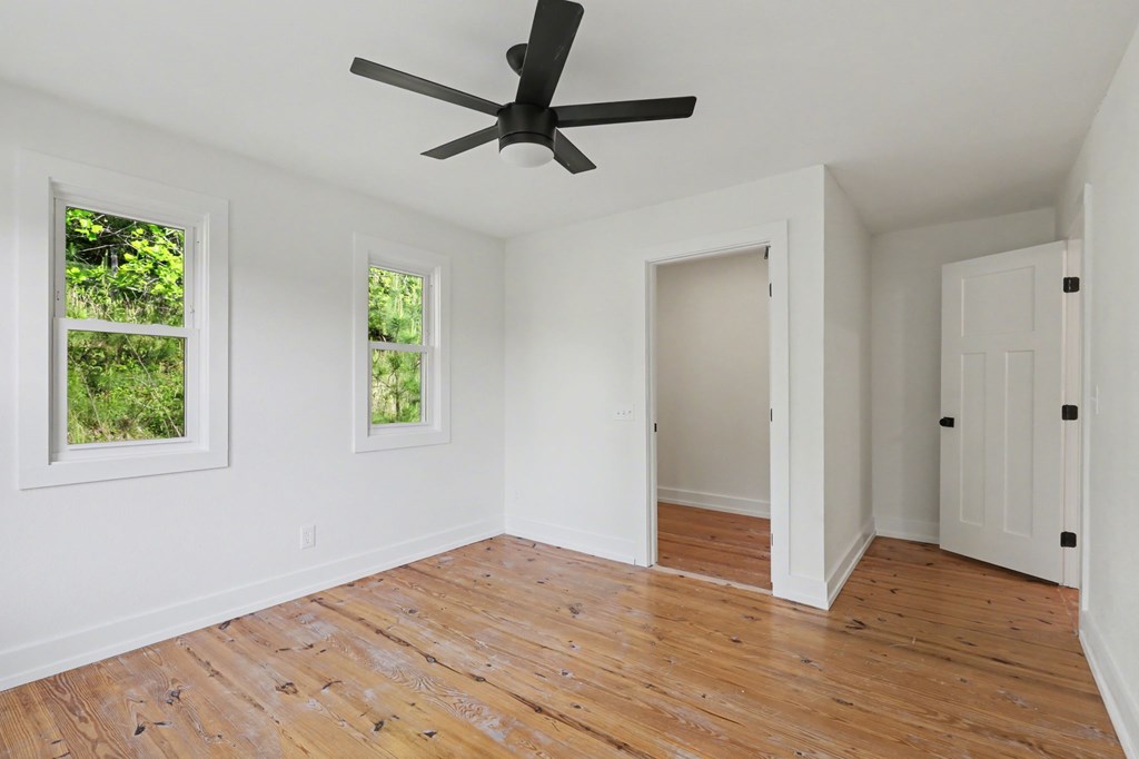 233 Bradshaw Road
