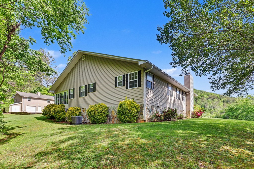 43 Ed Sexton Drive