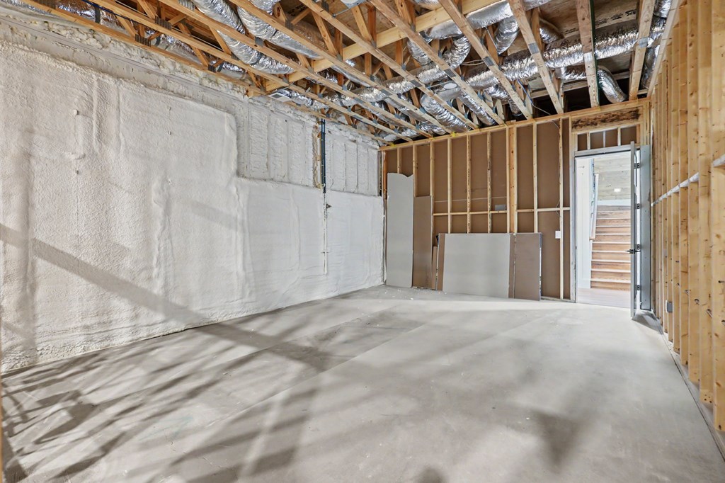 383 Rustic Barn Trail