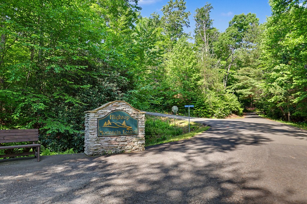 383 Rustic Barn Trail